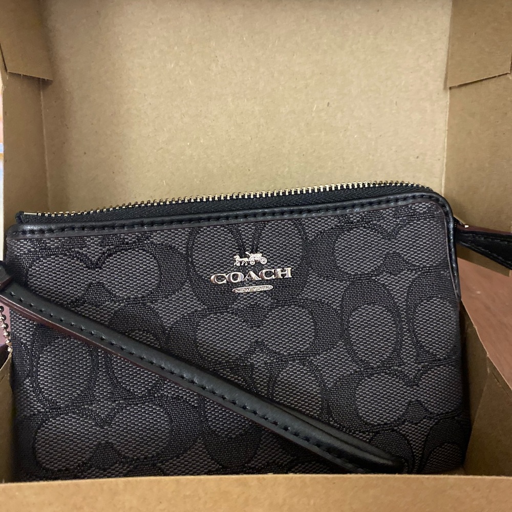 Coach Signature Canvas Zip Wristlet